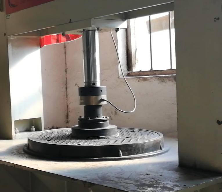  加油站復合井蓋的改造方案